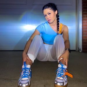 Meet your Posher, Sydney